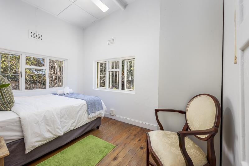 To Let 3 Bedroom Property for Rent in Green Point Western Cape